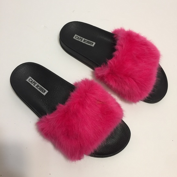 Cape Robbin Shoes - Cape Robbin Hot Pink Furry Slip On Sandals. 8